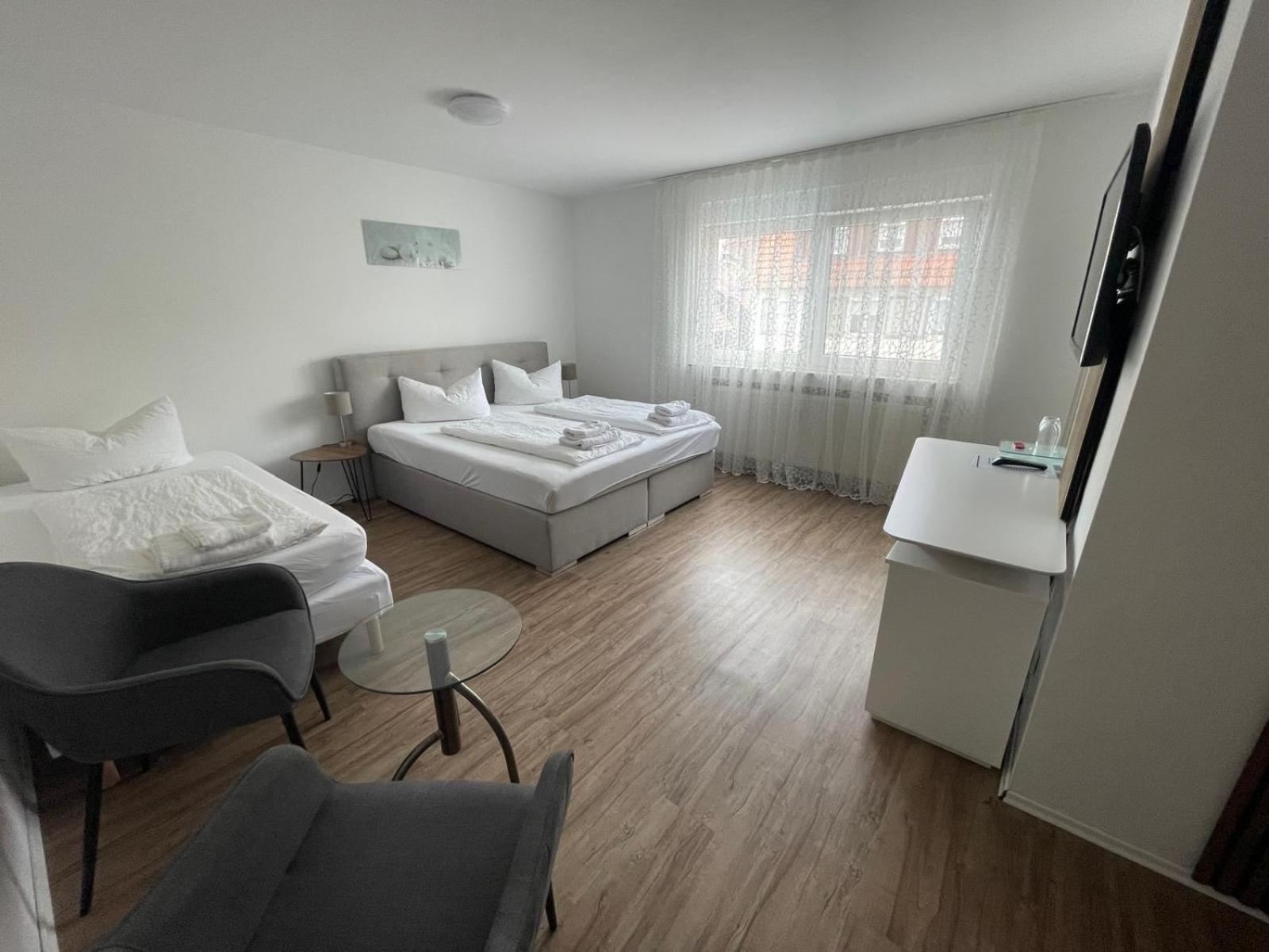 Hotel Loewen Kusterdingen Εξωτερικό φωτογραφία