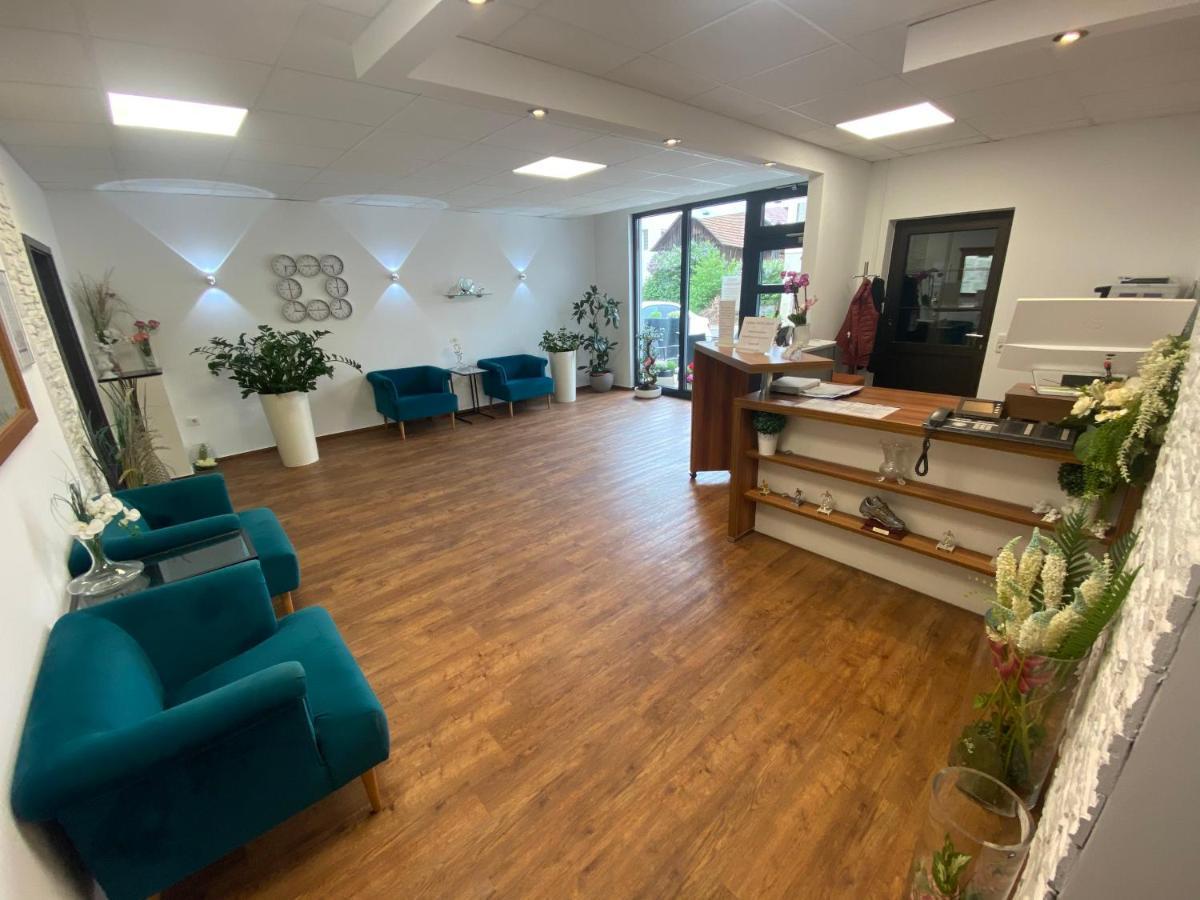 Hotel Loewen Kusterdingen Εξωτερικό φωτογραφία